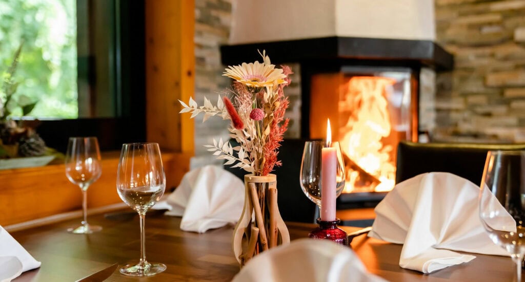 Restaurant Boddensee in Birkenwerder. Ob Hochzeiten, Familienbrunchs, Events, Feiern, professionelle Tagungen und Seminare.